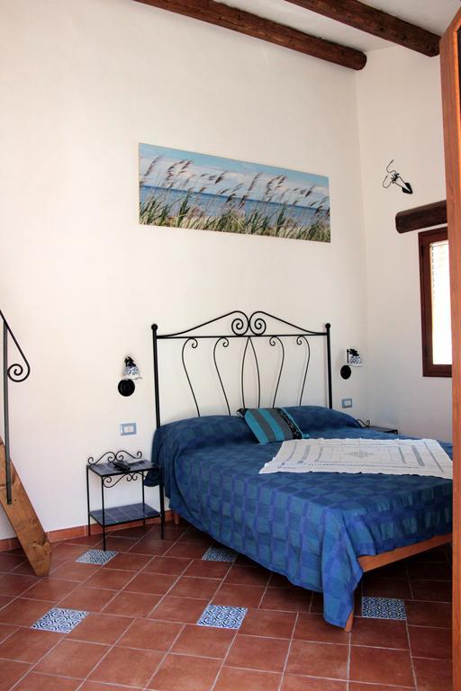La Casa Del Geko Acomodação com café da manhã Cefalù Quarto foto