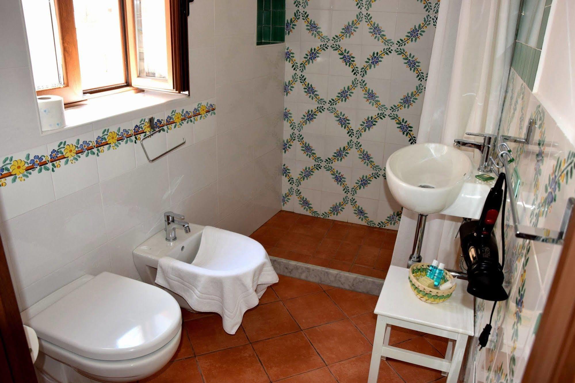 La Casa Del Geko Acomodação com café da manhã Cefalù Exterior foto