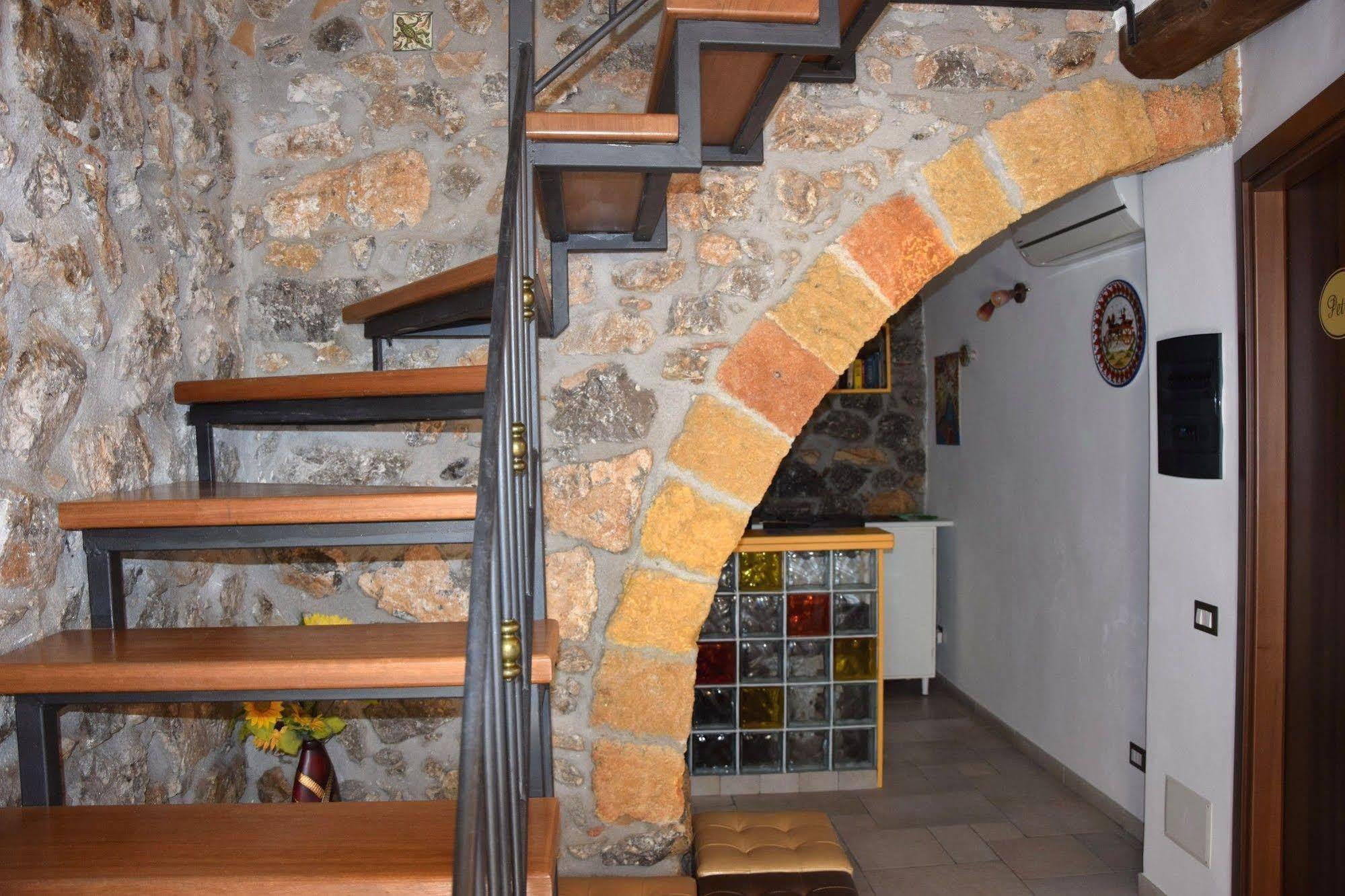 La Casa Del Geko Acomodação com café da manhã Cefalù Exterior foto